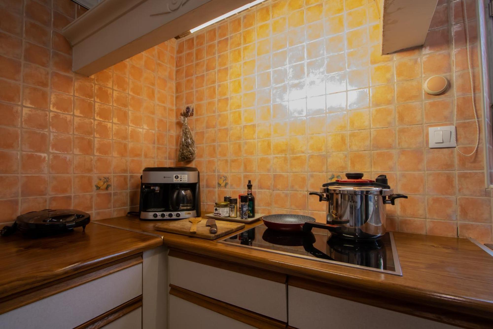 Elenis, In The Heart Of The Old Town Apartment Corfu  Экстерьер фото