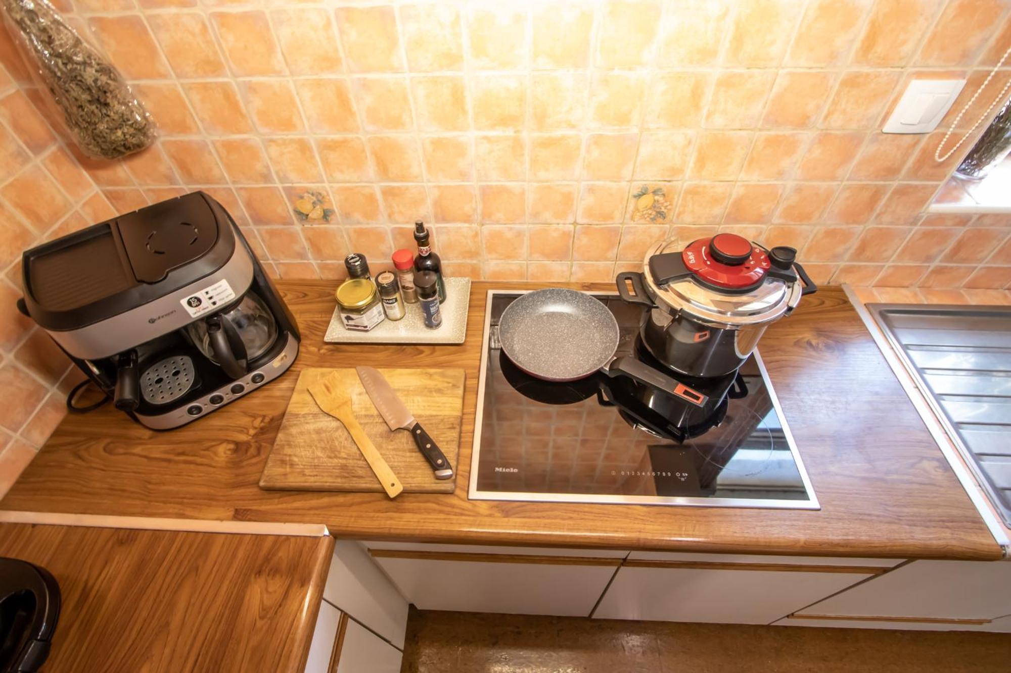 Elenis, In The Heart Of The Old Town Apartment Corfu  Экстерьер фото